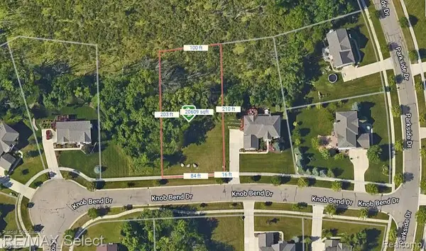 6326 KNOB BEND DR, GrandBlanc, MI 48439