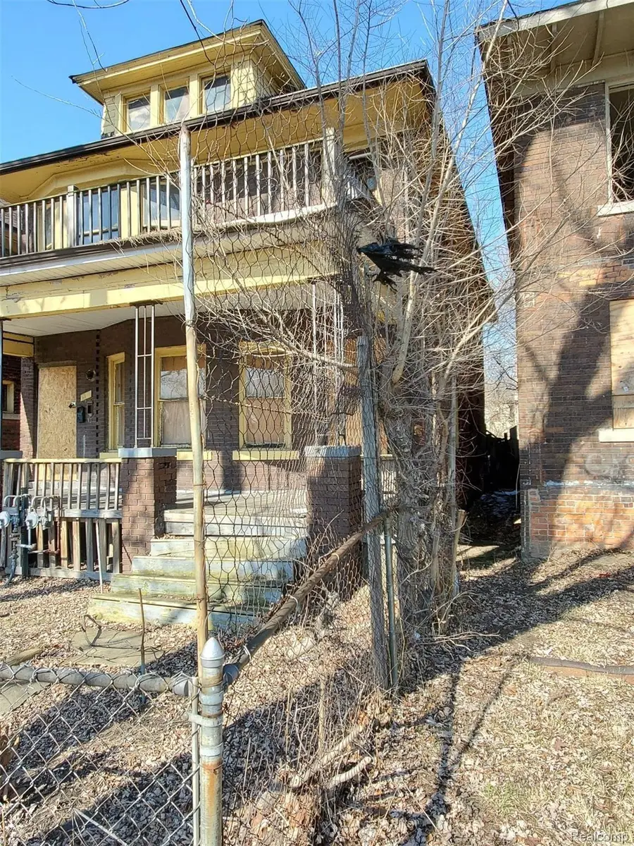 3296 WHITNEY ST, Detroit, MI 48206 - #2