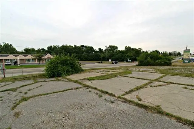 3309 Beecher RD, Flint, MI 48532 - #3