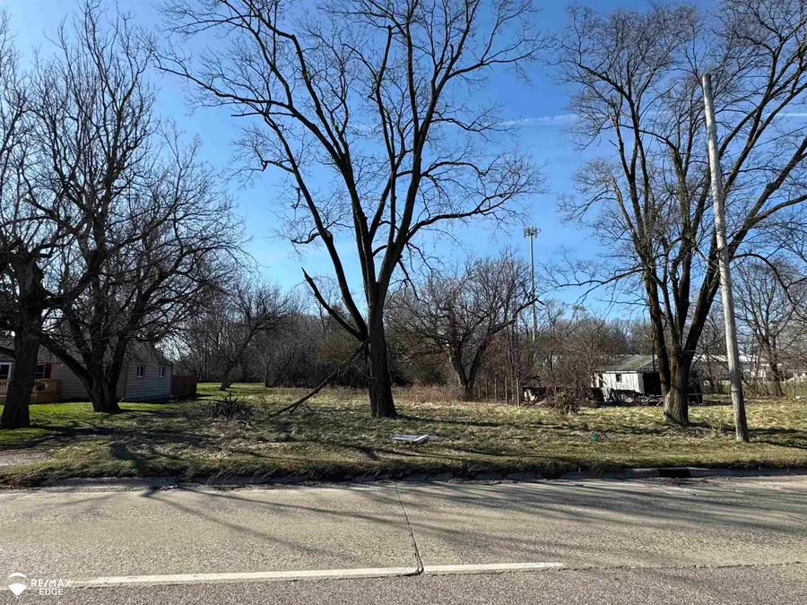 00 Richfield RD, Flint, MI 48506 - #3