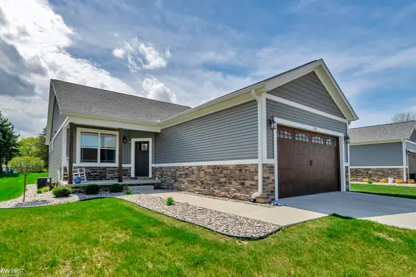 11146 Brahms LN, Davison, MI 48423