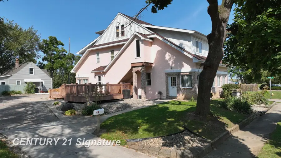 3902 Cuthbertson ST, Flint, MI 48507 - #2