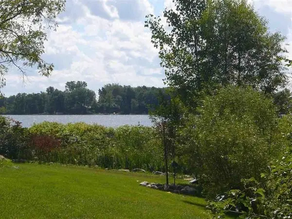 4235 Cahokia RDG, Linden, MI 48451