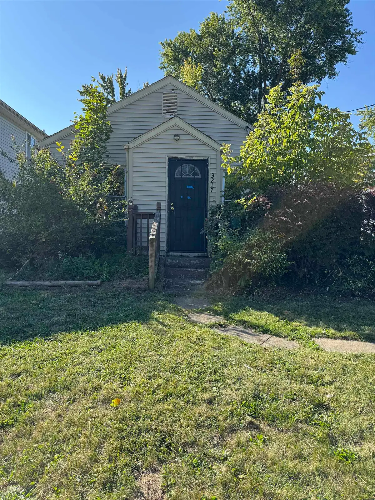 3217 Arlene AVE, Flint, MI 48503 - #1