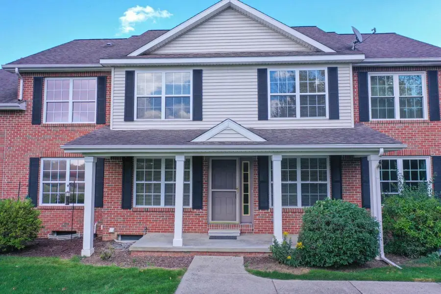 10174 Sunrise DR, Grand Blanc, MI 48439 - #2