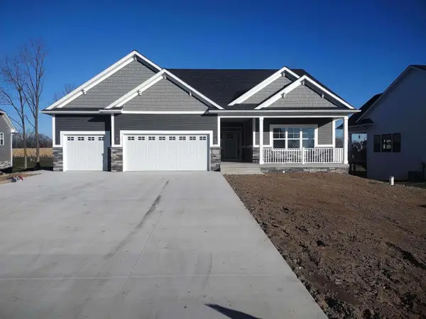5220 Amelia Earhart DR, Linden, MI 48451