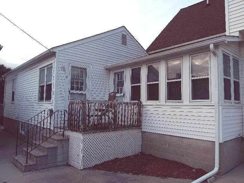 113 N Mckinley RD, Flushing, MI 48433 - #2