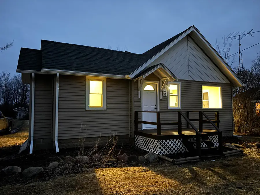 6565 River RD, Flushing, MI 48433 - #2