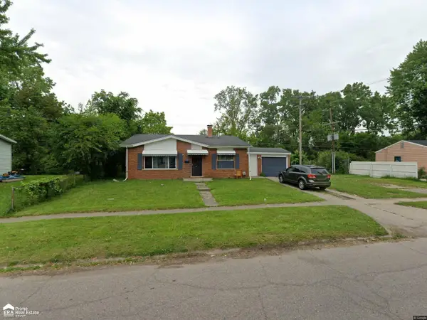 1402 Flamingo DR, MtMorris, MI 48458