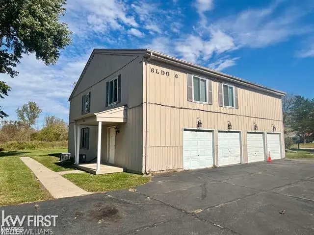 8317 Camelot CT, Genesee, MI 48458 - #1