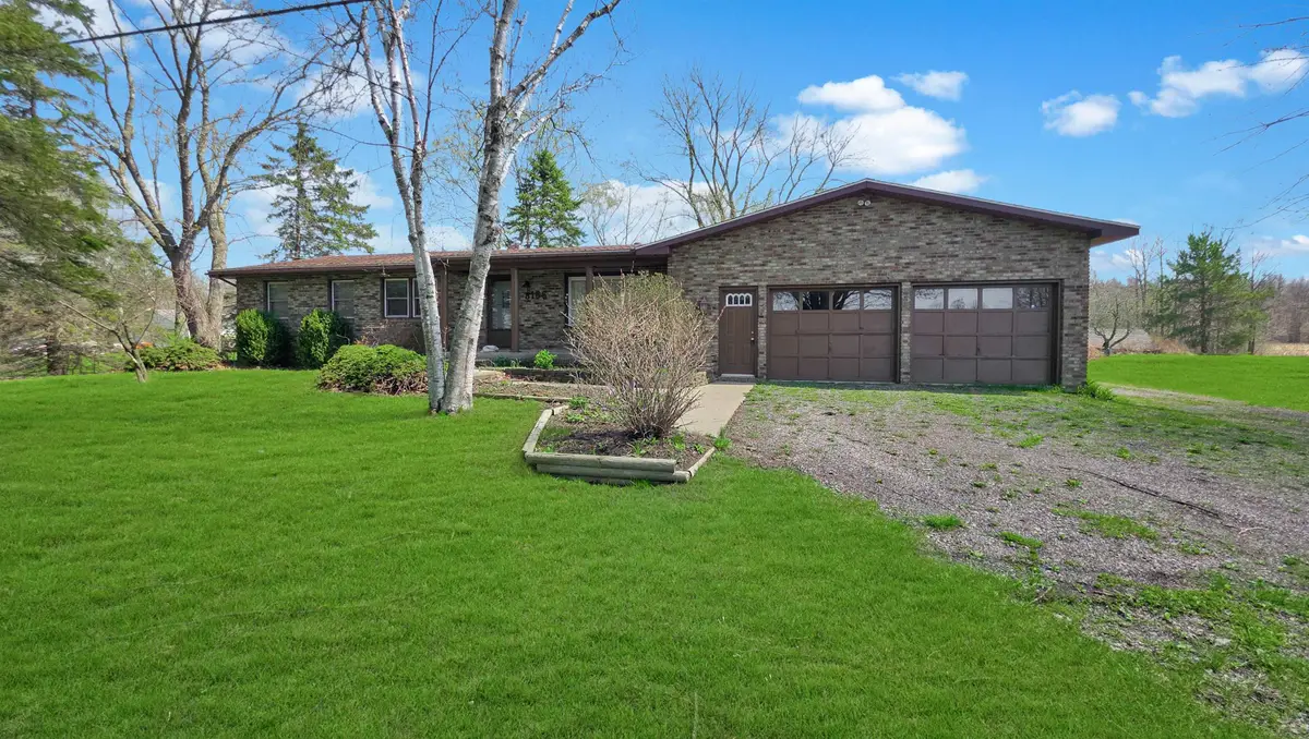 8166 N Linden RD, Mount Morris, MI 48458 - #1