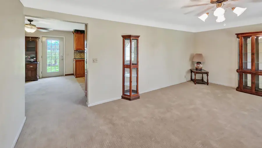 8166 N Linden RD, Mount Morris, MI 48458 - #2