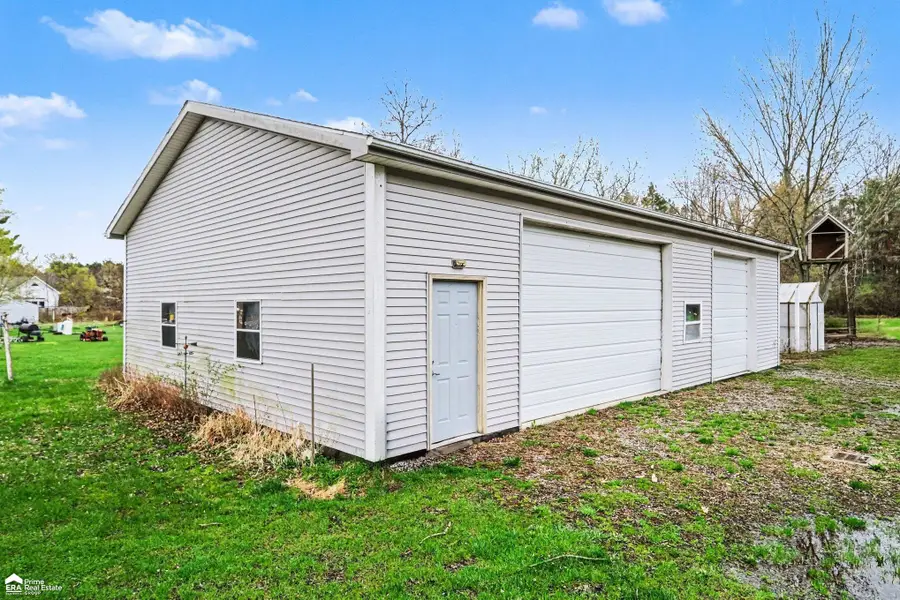 10187 Dodge RD, Montrose, MI 48457 - #3