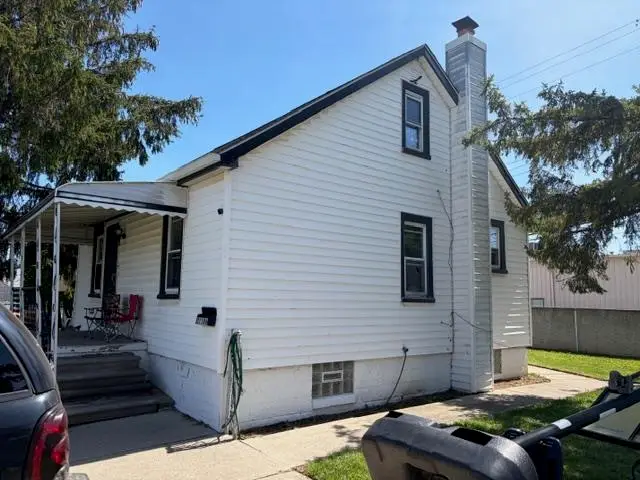 21186 Woodward ST, Clinton Township, MI 48035 - #2