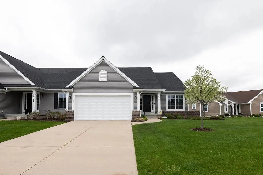 1212 Wineleaf LN, Dewitt, MI 48820 - #1