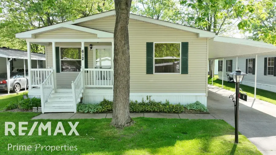 612 Park View RD, Clio, MI 48420 - #2