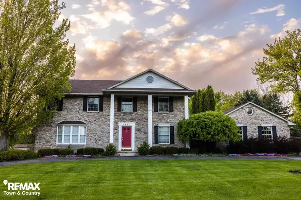 6445 Hickory Hollow CT, Flint, MI 48532