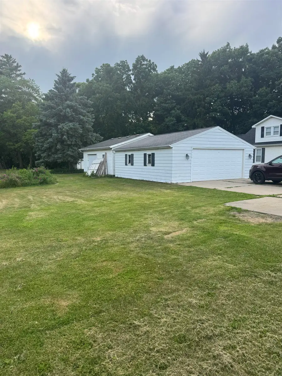 3715 N M-52 RD, Owosso, MI 48867 - #3