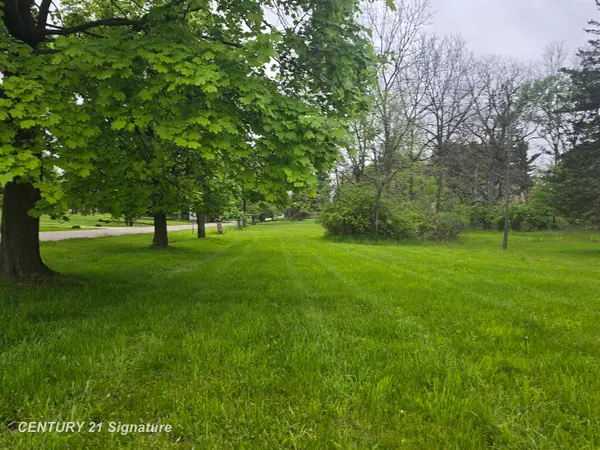 Dye RD, Flint, MI 48532
