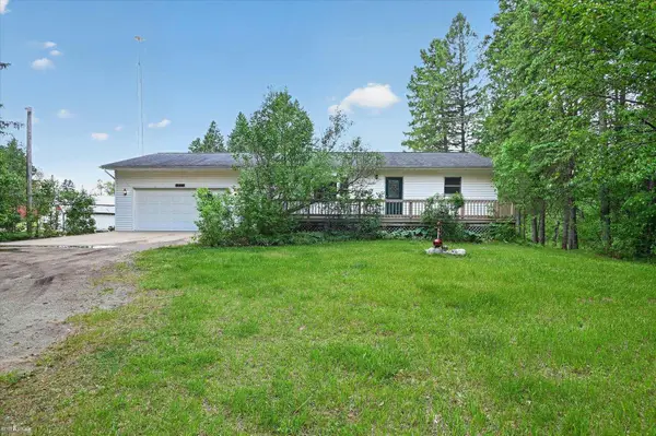 3477 Winegar RD, Perry, MI 48872