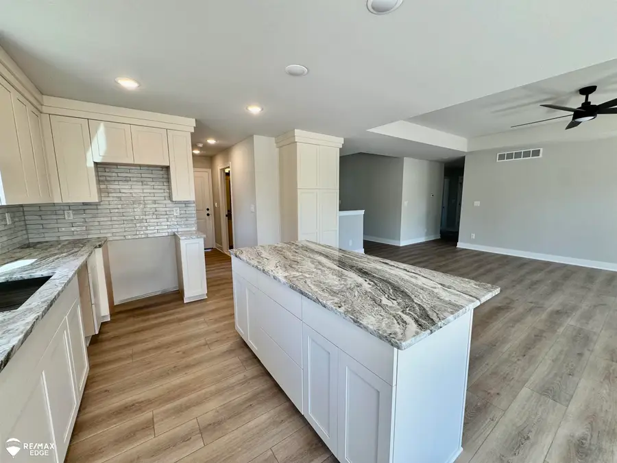 8323 Peninsula CIR, Mundy, MI 48439 - #3