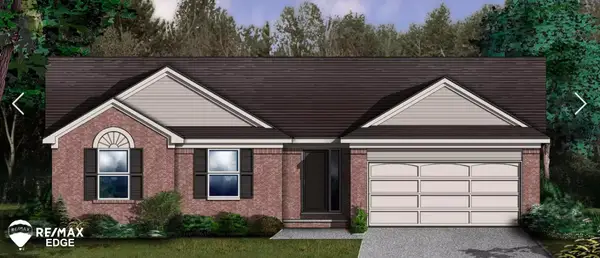 8329 Peninsula CIR, GrandBlanc, MI 48439