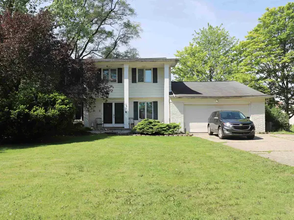 1047 Western Hills DR, Flint, MI 48532
