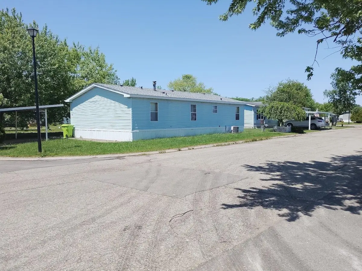 2434 Maple AVE, Flint, MI 48507 - #1