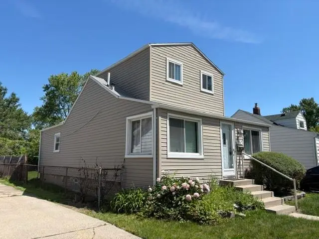 7067 Chalmers Ave AVE, Warren, MI 48091 - #2