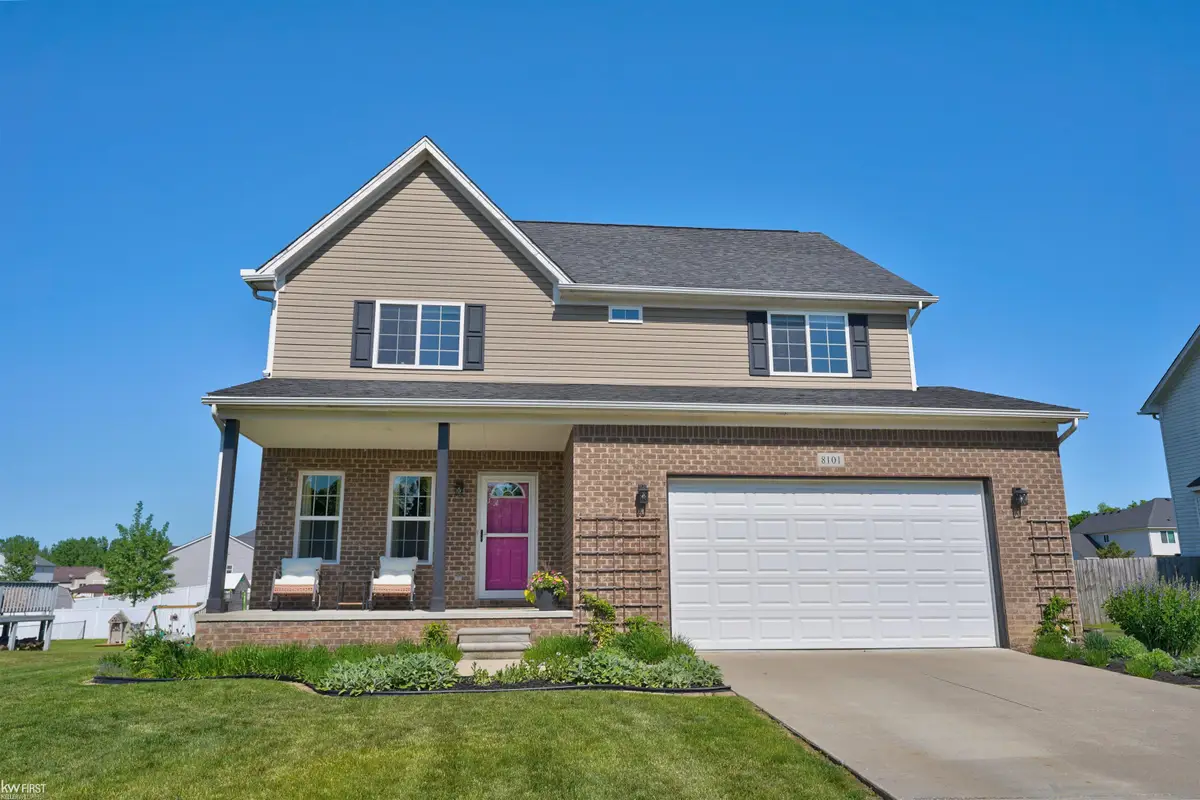 8101 Peninsula CIR, Mundy, MI 48439 - #1