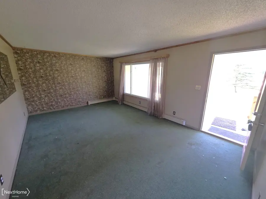 6208 W Mount Morris RD, Mount Morris, MI 48458 - #2