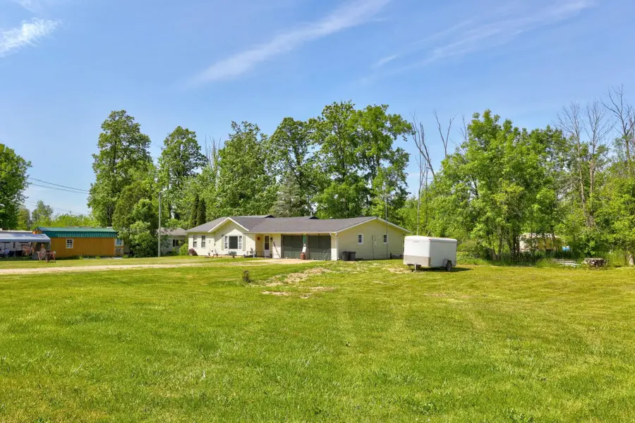 2080 S Sheridan RD, Caro, MI 48723 - #2