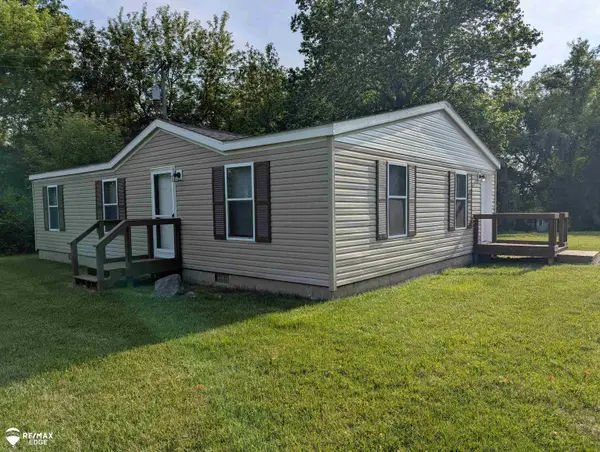 6283 Hart Lake RD, OtterLake, MI 48464