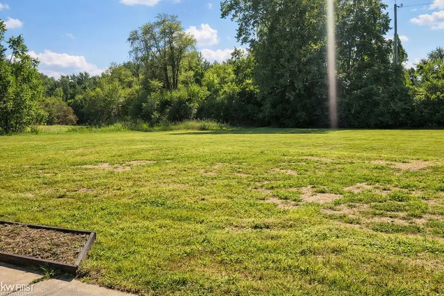 3006 S Dort HWY, Flint, MI 48507 - #2