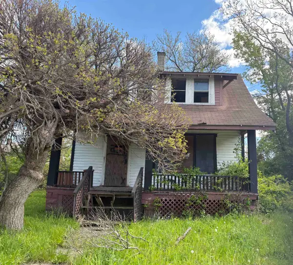231 Grove ST, HighlandPark, MI 48203