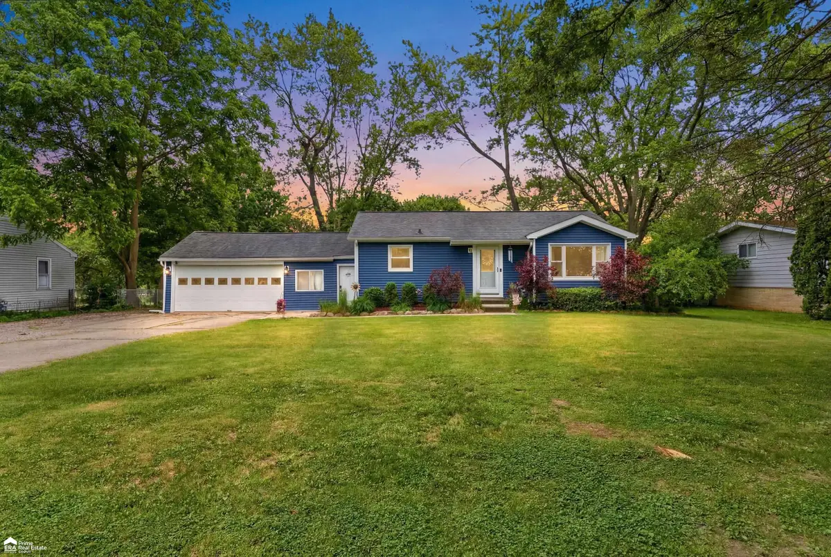 2495 W Wilson RD, Clio, MI 48420 - #1