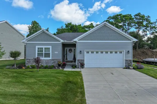 4153 Cedar LN, GrandBlanc, MI 48439