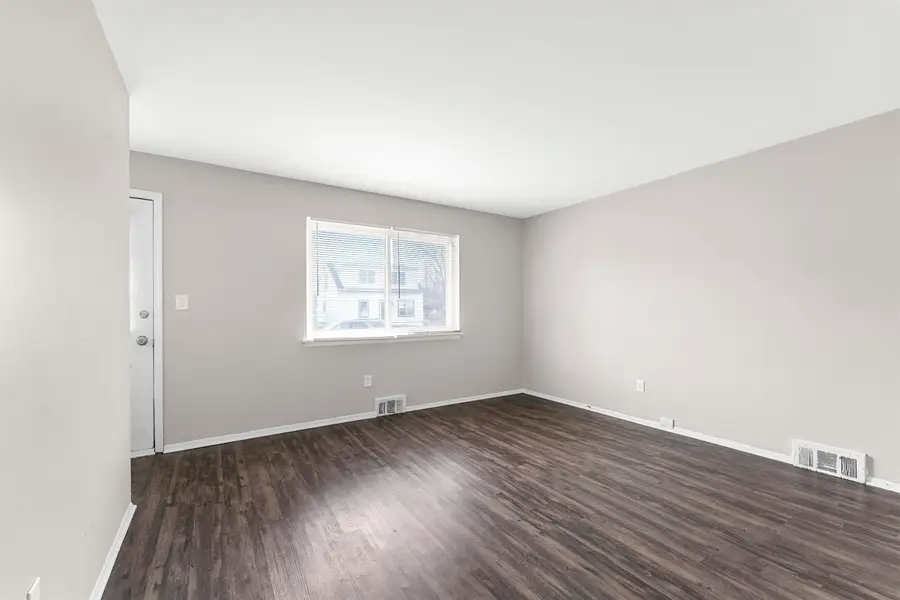 11043 Hupp AVE, Warren, MI 48089 - #3
