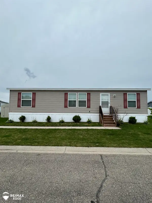 743 Morgan DR, Flint, MI 48506