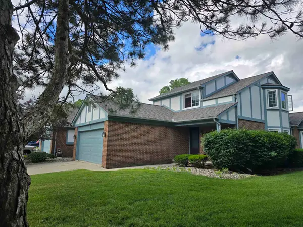 45603 Bristol Bay DR, Macomb, MI 48044