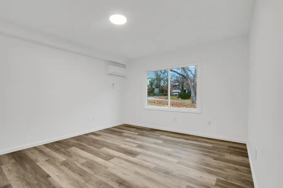 351 Sheffield Apt. C AVE, Flint, MI 48503 - #2
