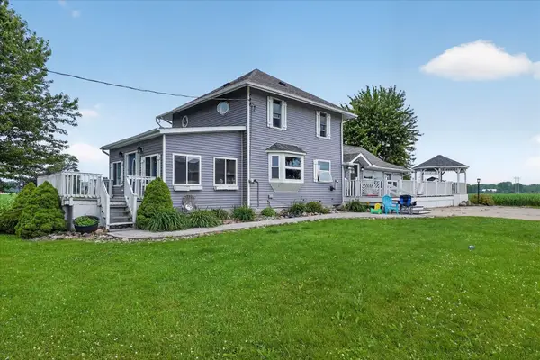 15151 Bishop RD, Chesaning, MI 48616