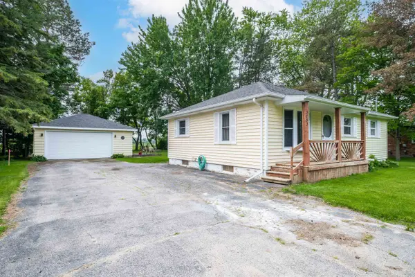 3053 Kerry ST, MtMorris, MI 48458