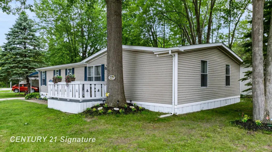505 Park CIR, Clio, MI 48420 - #3