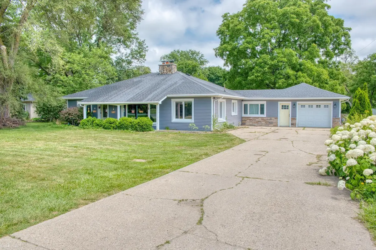 2624 N M 52 RD, Owosso, MI 48867 - #1