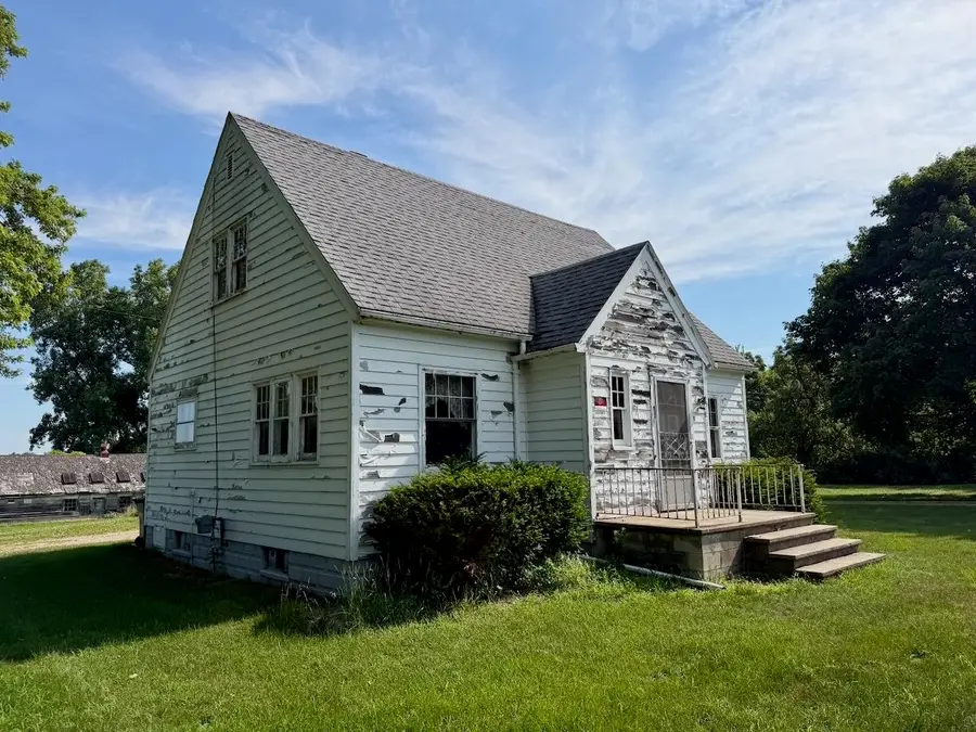 11420 Ferden RD, Chesaning, MI 48616 - #3