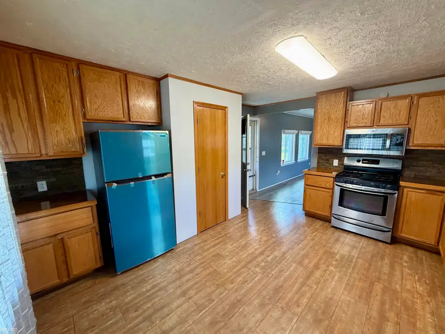 68 Clydesdale ST, Genesee, MI 48458 - #2