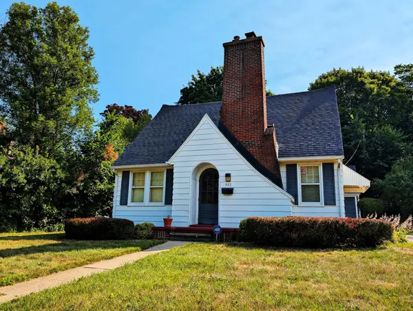 502 Dougherty PL, Flint, MI 48504