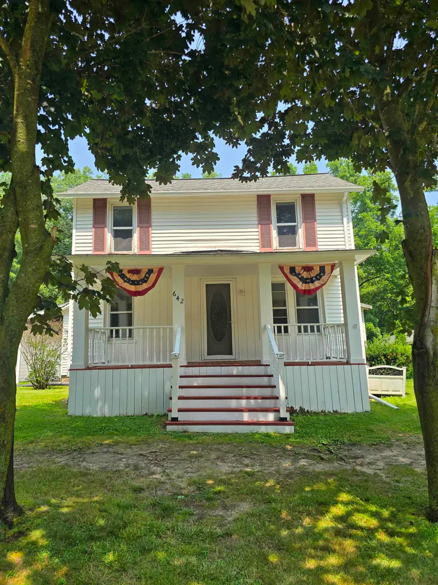 642 Wightman ST, Vassar, MI 48768 - #2