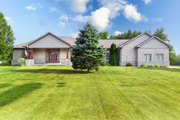 11343 Hill RD, Goodrich, MI 48438
